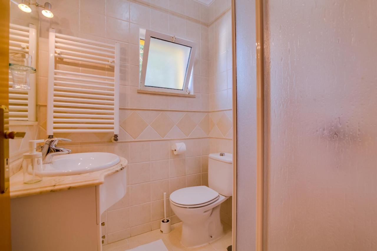 Isis - 2 Bedrooms In Виламура Екстериор снимка